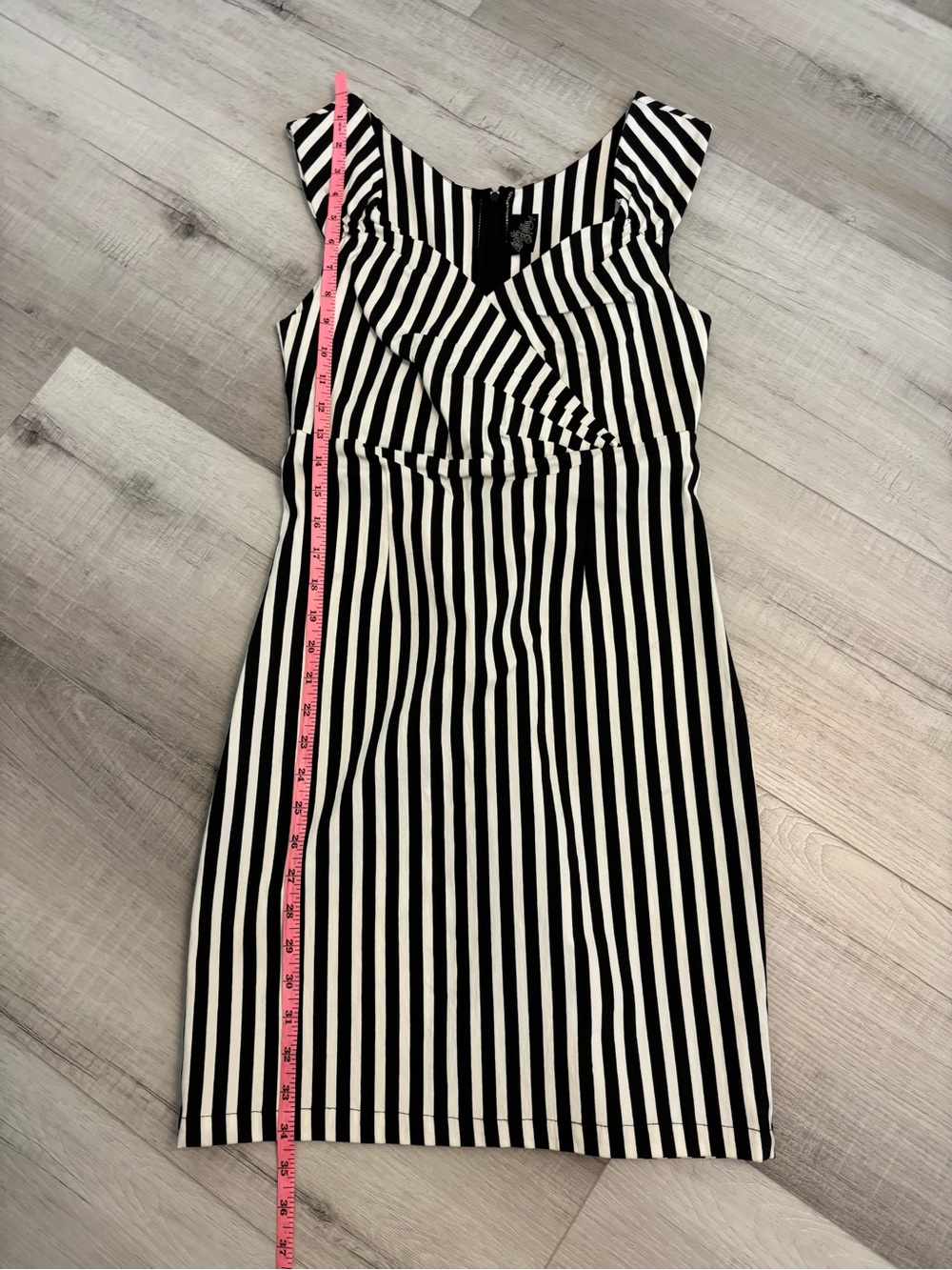 Rock Steady Black White Striped Sheath Wiggle Pinup Dress Size L - Picture 8 of 10
